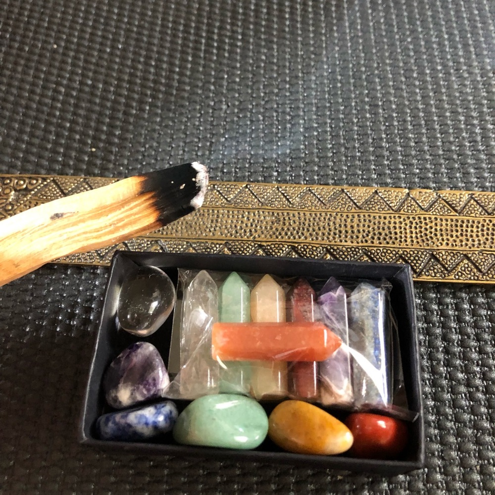Mini crystal box